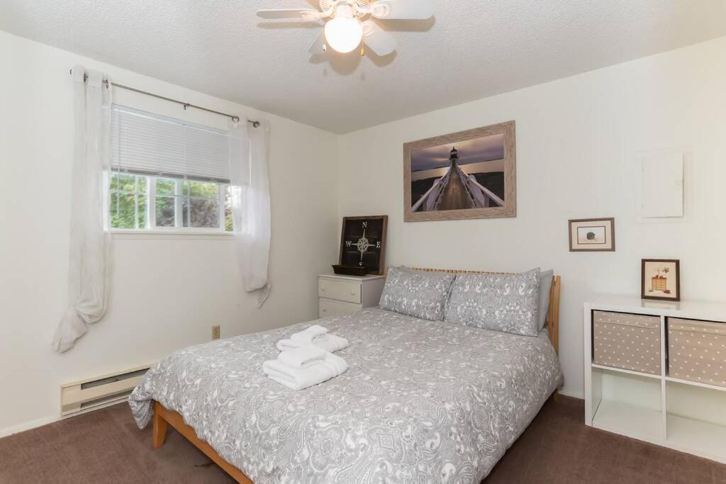 Contemporary, Marine 2Bd/1Ba Apartment C In Kent Luaran gambar